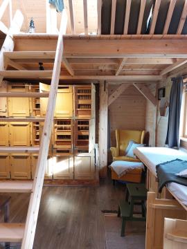 apiterapevtski čebelnjak1